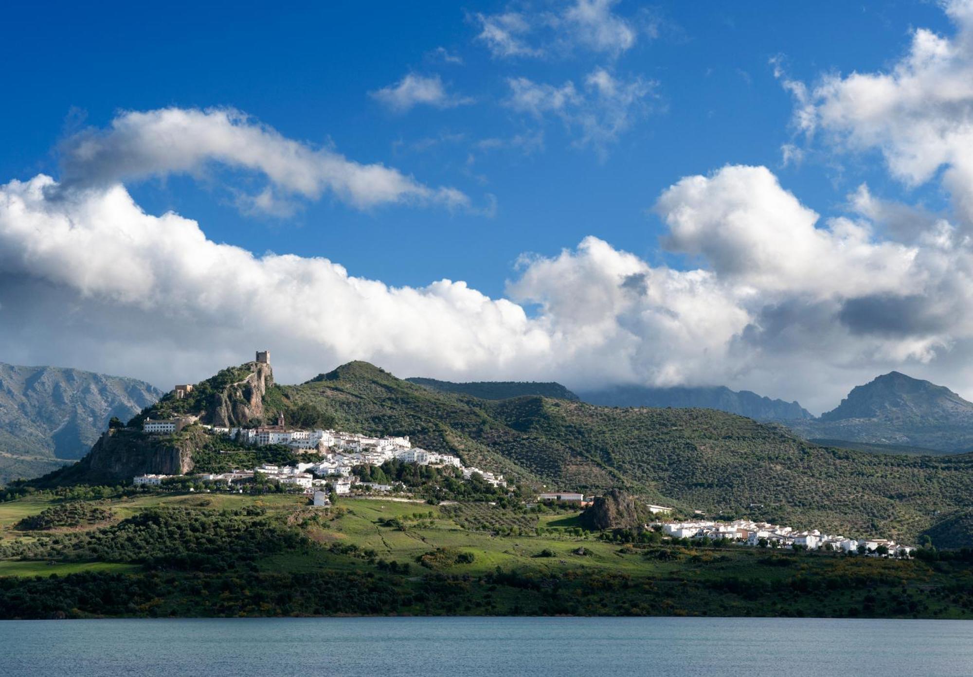 Al Lago Zahara De La Sierra Extérieur photo